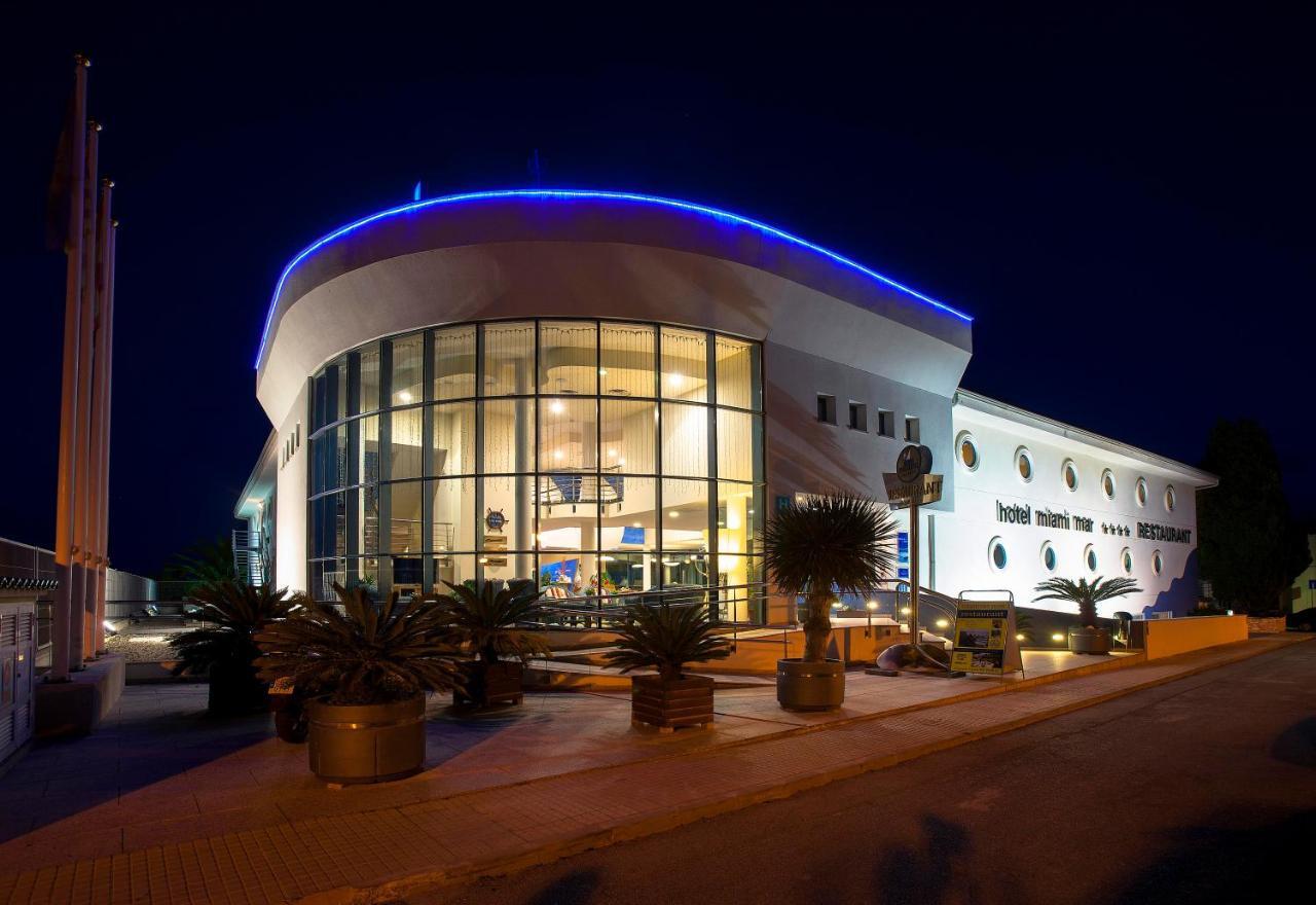 Hotel Miami Mar Sant Carlos de la Ràpita المظهر الخارجي الصورة